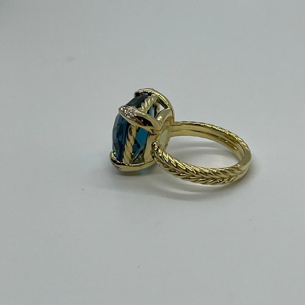 David Yurman Chatelaine Ring 18K Yellow Gold,Hampton Blue Topaz & Diamonds, 14mm - Picture 5 of 16